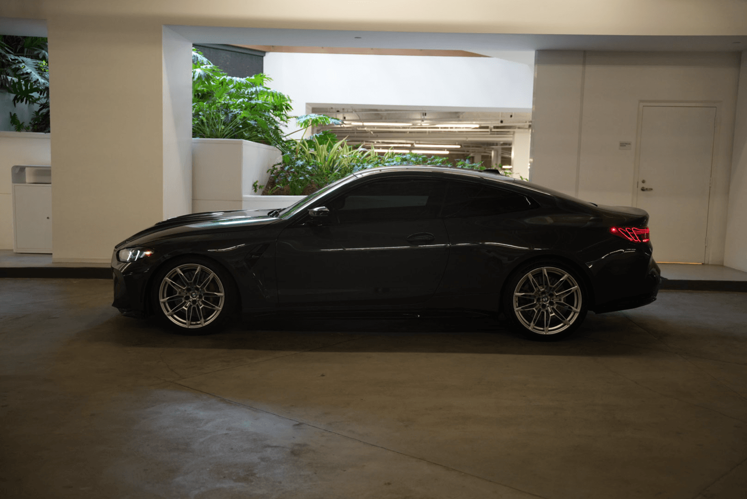 2025 BMW M4 Competition — photo 6